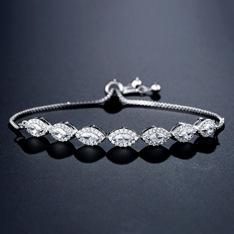 

UILZ Vintage Exquisite Simple Design AAA Shining Cubic Zircon Adjustable Bracelets for Women Wedding Anniversary Jewelry UBP2161
