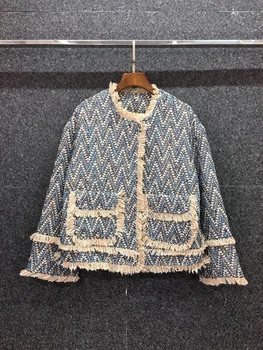 

Autumn / winter 2020 new women's wear round neck whisker lace fabric woven long sleeve short coat 1010