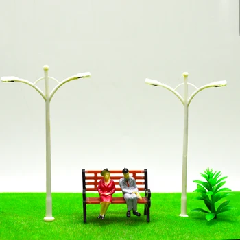 

1:200 Z scale Plastic Streets Lamp Model Railway Street Lighting Model Kids Toys Model making Double-heads Lamppost Model