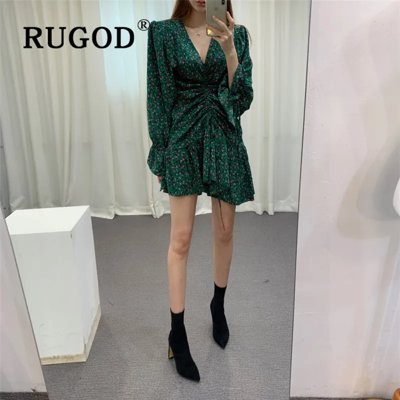Goedkoop RUGOD Herfst Winter Nieuwe Stijl Chic V hals Sexy Bloemen Geplooide Jurk Speciale Trekkoord Verzamelen Taille Fashion 2019