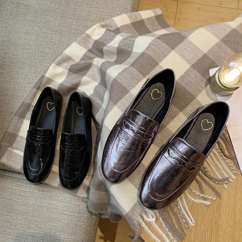 

Round Toe Summer Shoes Ladies 2019 Fashion Women's Slip-on Casual Female Sneakers Low Heels Loafers With Fur Autumn Flats