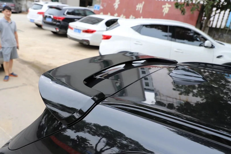 

Car Accessories ABS Plastic Material Unpainted Color Rear Boot Trunk Wing Rear Roof Spoiler For BMW X5 G05 SUV 2016-2019