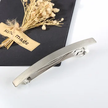 

4pcs Women Bobby Pins Fashion Hairpins Duck Bill Hair Clip Barrettes Hair Jewelry for Women Girls (2pcs Gold, 2pcs Silver)