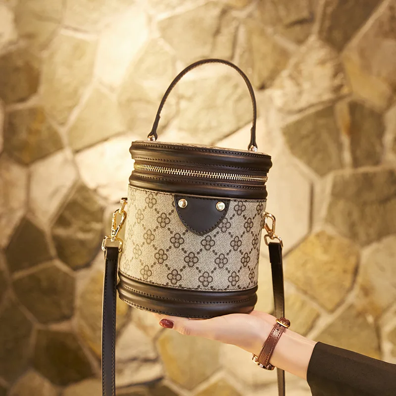

Brand Designer Print Mini Small Round Bag Ins Texture Shoulder Bags for Women 2020 Portable Messenger Bucket Bag Ladies Hand Bag