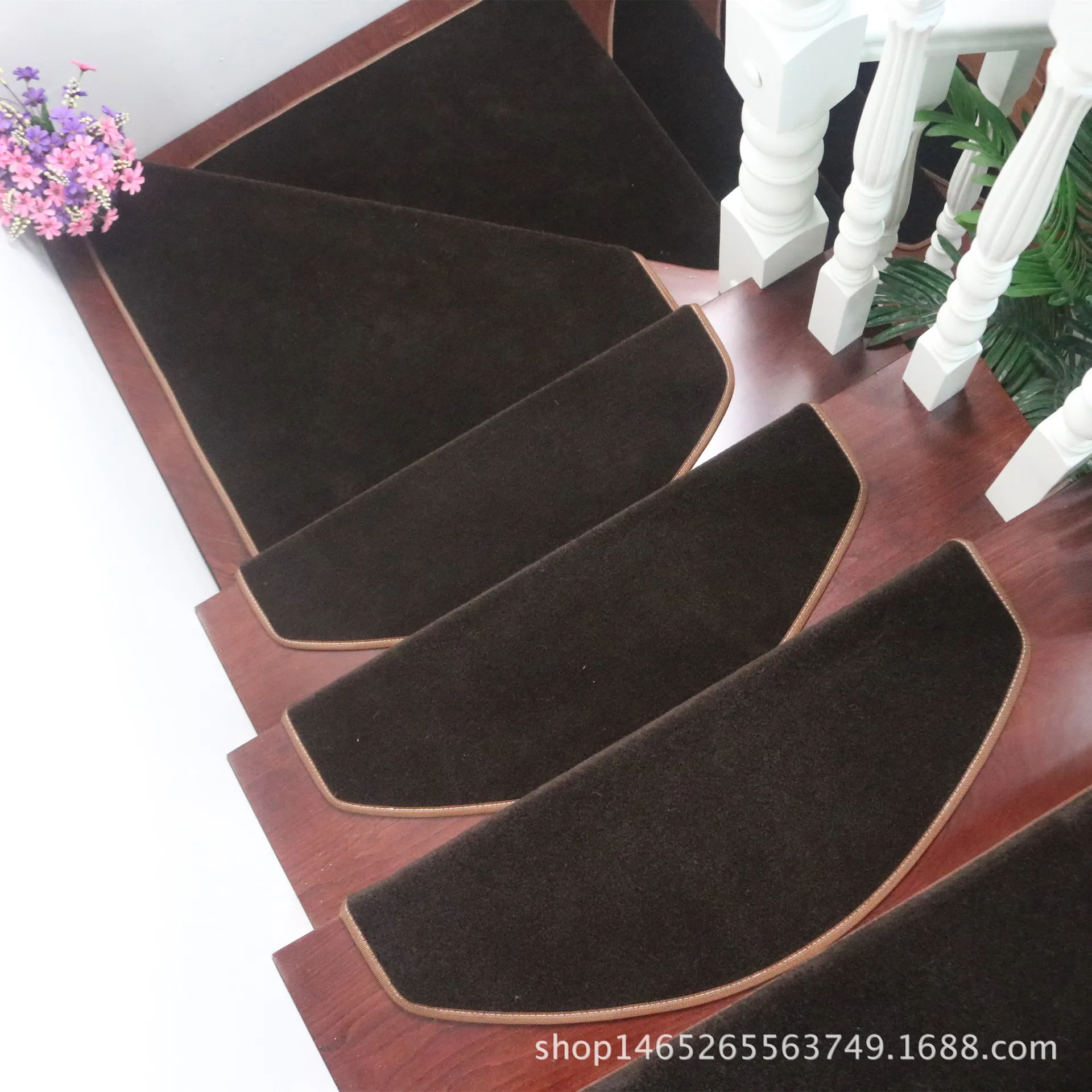Nonslip Selfadhesive Carpet Stair Tread Mat Home Staircase Protection