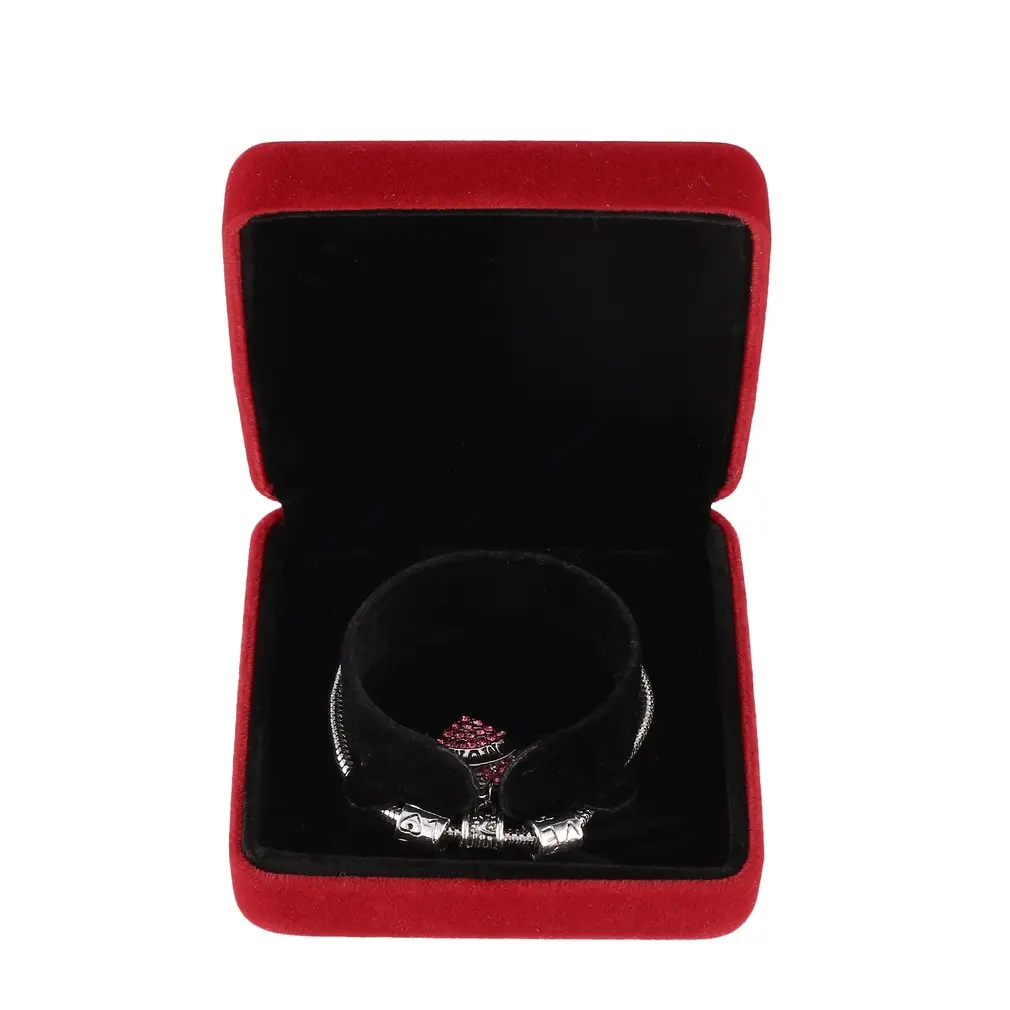 

Square Velvet Jewelry Box Bracelet Box Jewelry Display Storage Case Bangle Bracelet Packaging Gift Box 90*90*35mm