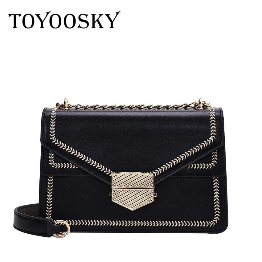 petit sac a main avec chaine