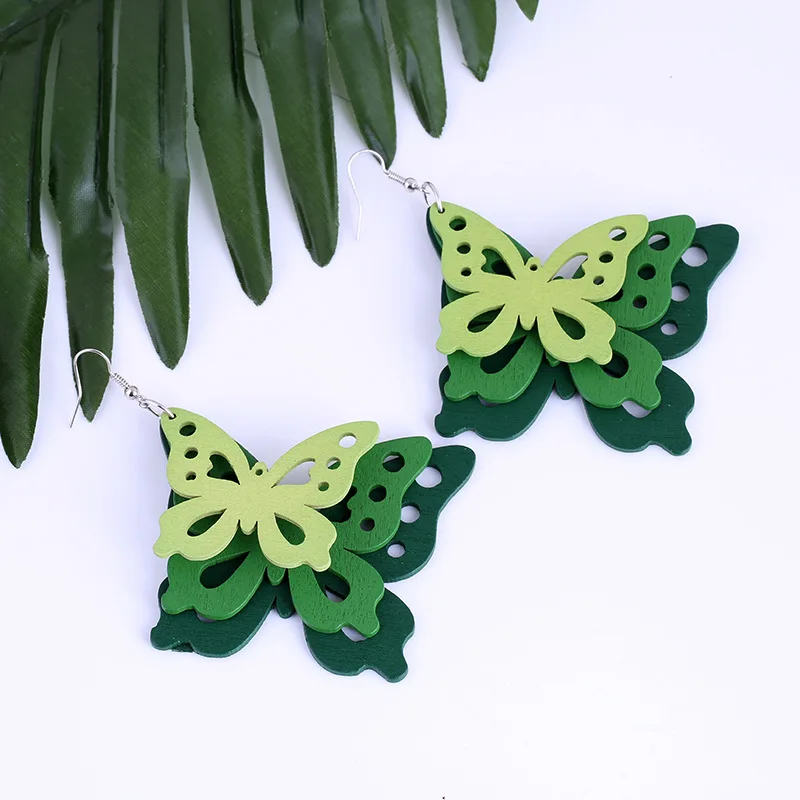 8873394281_692893102