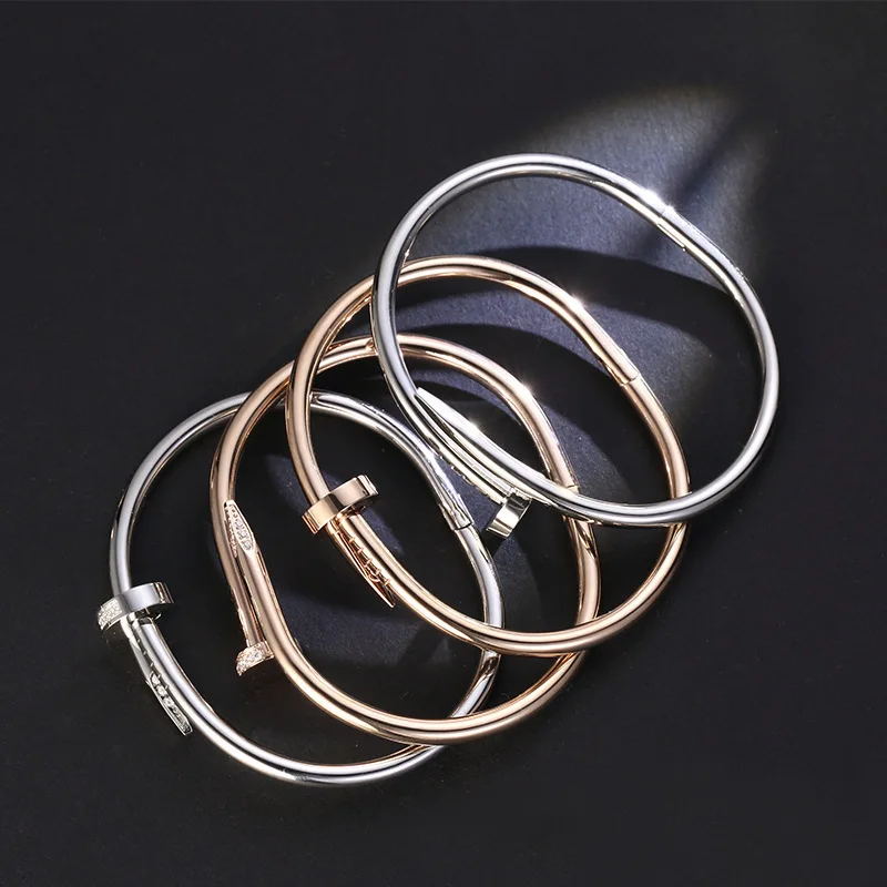 3261516258_1702664935