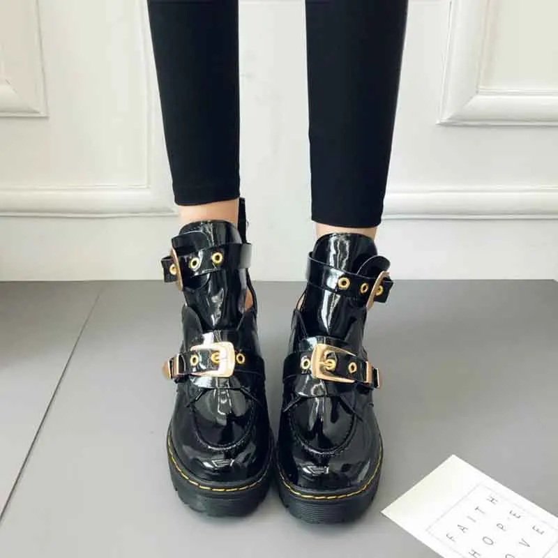 

Dropshipping Women Boots Buckle Strap Boots Cut Out Ankle Boot for Woman Metal Buckle Open Martin Boats British Style GSE088