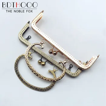 

BDTHOOO 5pcs/lot 20cm Metal Kiss Clasp Lock Purse Frame Embossed Handle for Clutch Handbag Making Antique Bronze Bag Accessories