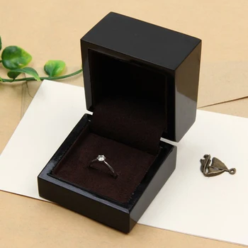 

Black Elegant Jewelry Box Ring Earring Necklace Storage Case