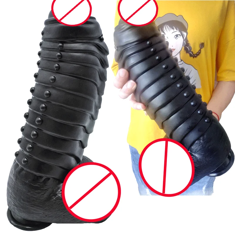 Қыз тізесін қосып отырады (порно)