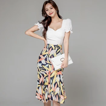 

Summer Women Tops and SKirts white puff sleeve Crop Top +Floral Print Bodycon Mermaid Skirt Suits Elegant Office Two Pieces Set