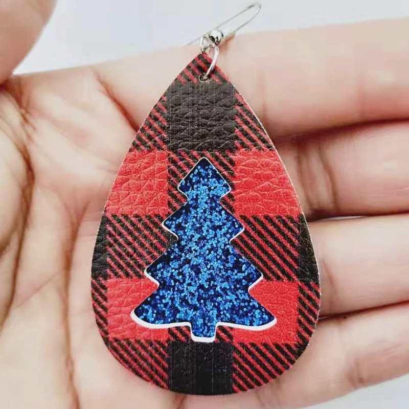 Новинка года. Двухсторонние блестящие серьги из искусственной кожи в виде рождественской елки. Модные серьги в форме листьев. Рождественские подарки