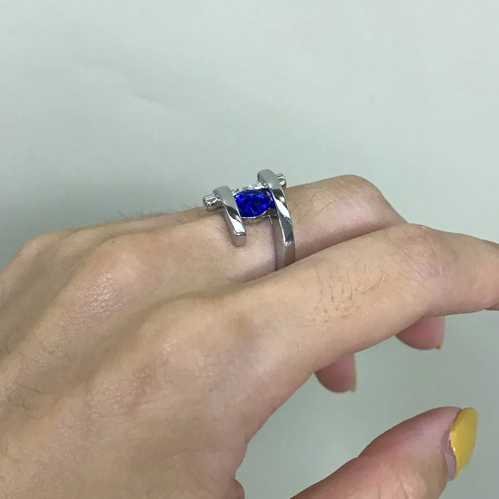 11244859542_1492657371