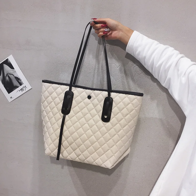 

Large-Capacity Diamond Check Shoulder Bag Messenger Bag Bags For Women 2020 Autumn And Winter New Ladies Handbags Nylon Bolsos