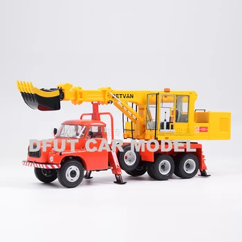 

1:43 scale Alloy Toy Vehicles Soviet Union UDS-110A Truck Model Of Children's Toy Car Original Authentic Kids Toys