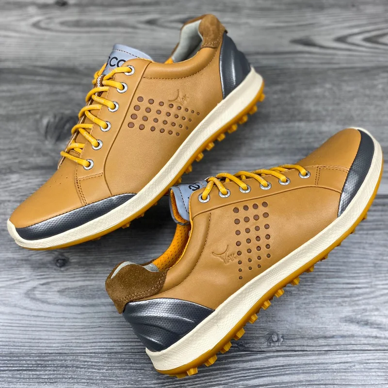 

New Professional Genuine Leather Golf Shoes Men Outdoor High Quality Walking Footwear for Golfers Male Spikless Golf Sneakers