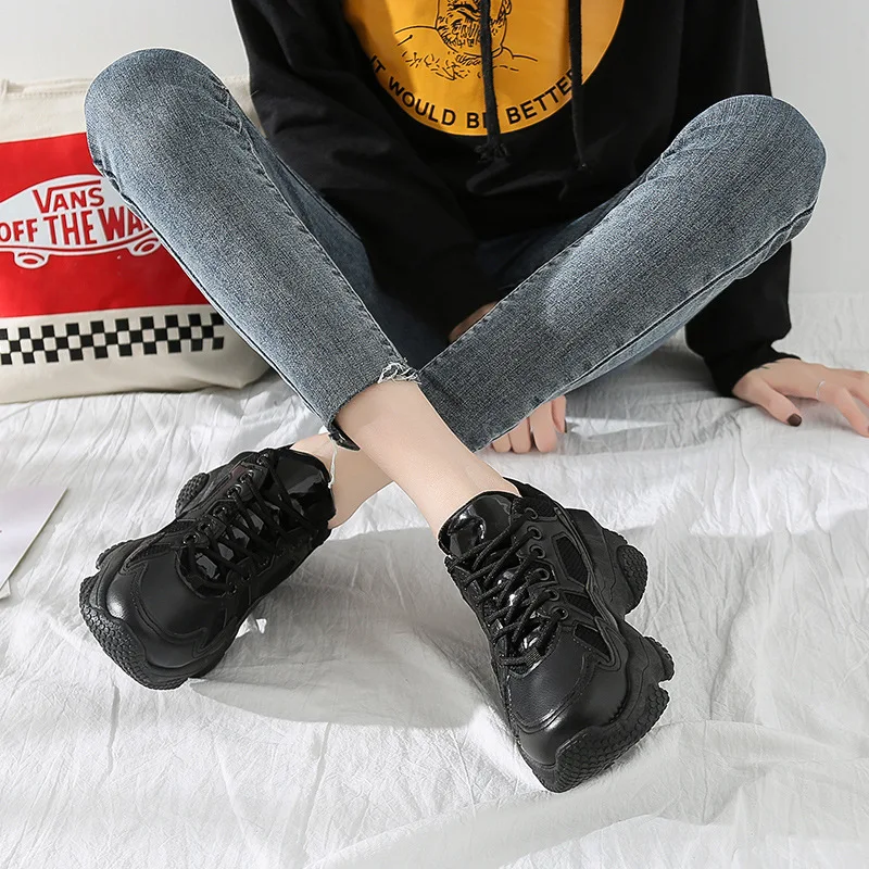 

2020 Spring New Style Women's Sporty Single Shoes Lace up Front Dad Shoes Breathable Thick Bottomed WOMEN'S Casual Shoes