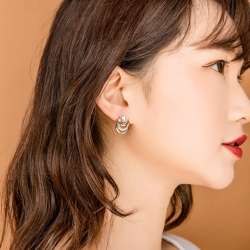 11991638924_1256155786