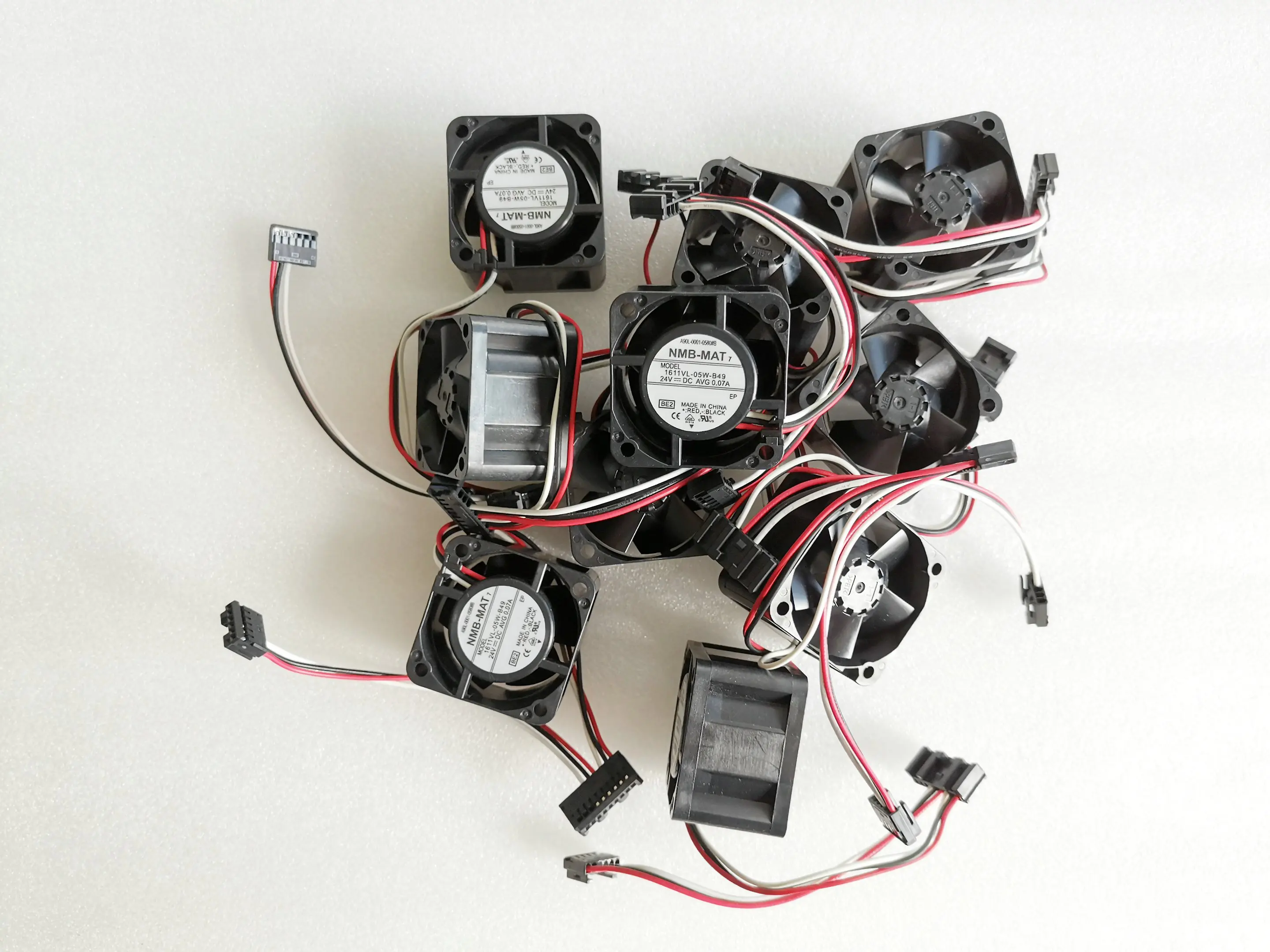 Fan A90L-0001-0580 # B 1611VL-05W-B49 9PF0424H304 | Компьютеры и офис