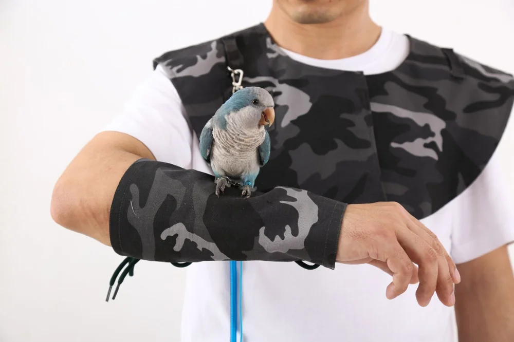 LLY Pet Parrot Anti-Scratch Protector Multifunctional Bird Shoulder pad Diaper Arm Guard Armguards for Parrot 