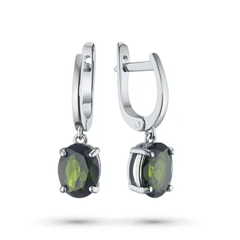 

Earrings made of silver with amethyst