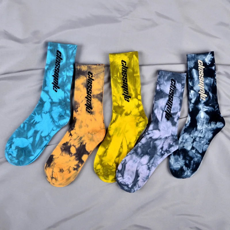 

New Style Personality Tie-dye Craft Middle Tube Socks Men and Women Solid Color Cotton Socks Casual Men Wholesale Couple Socks