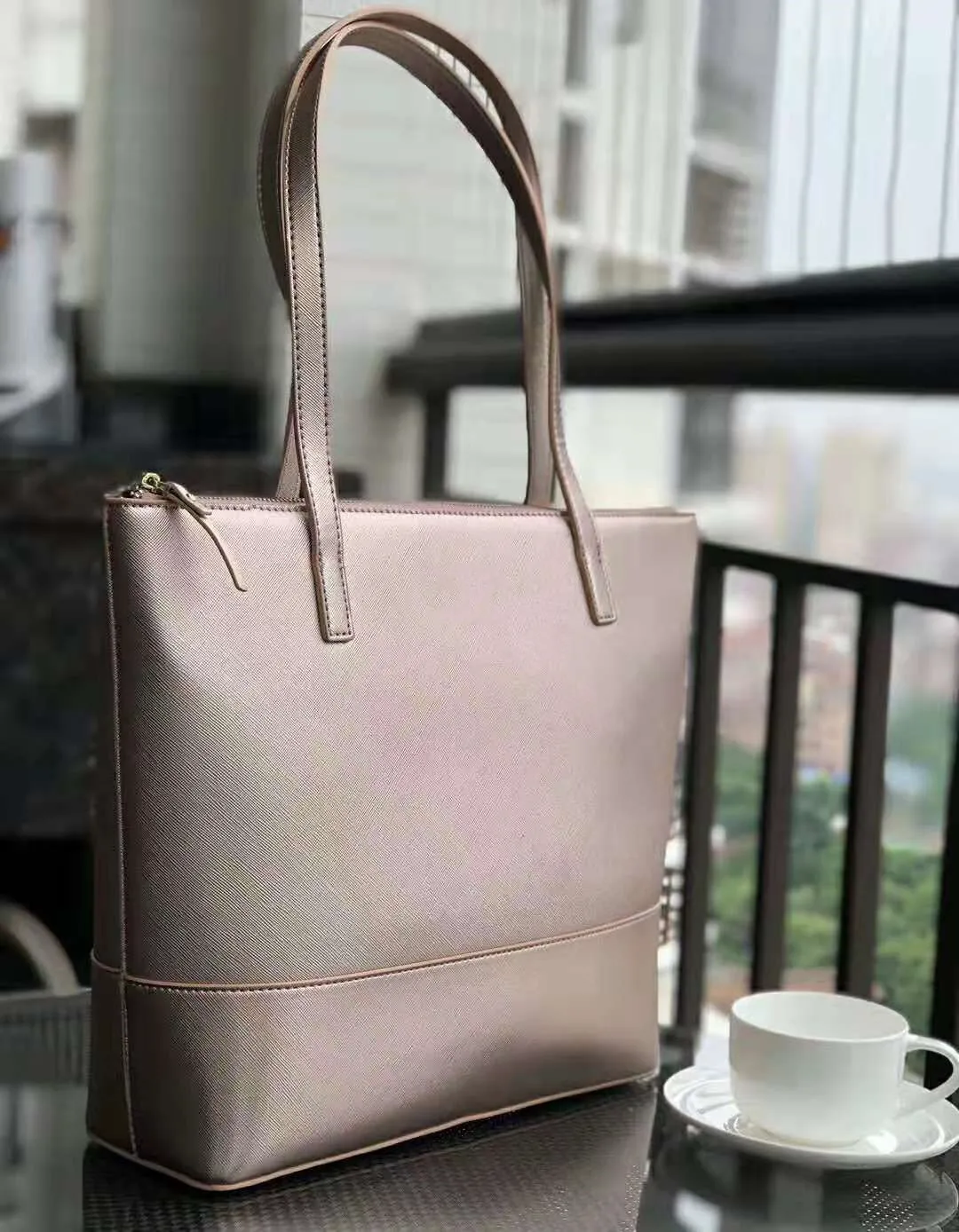 Popular fashion European and American simple horizontal style large shopping bag shoulder bag women handbag casual bag