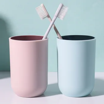 

Creative Portable Brush Mouth Cup Household Plastic Cute Scrub Toothbrush Two-Color Couple Simple Wash Cup