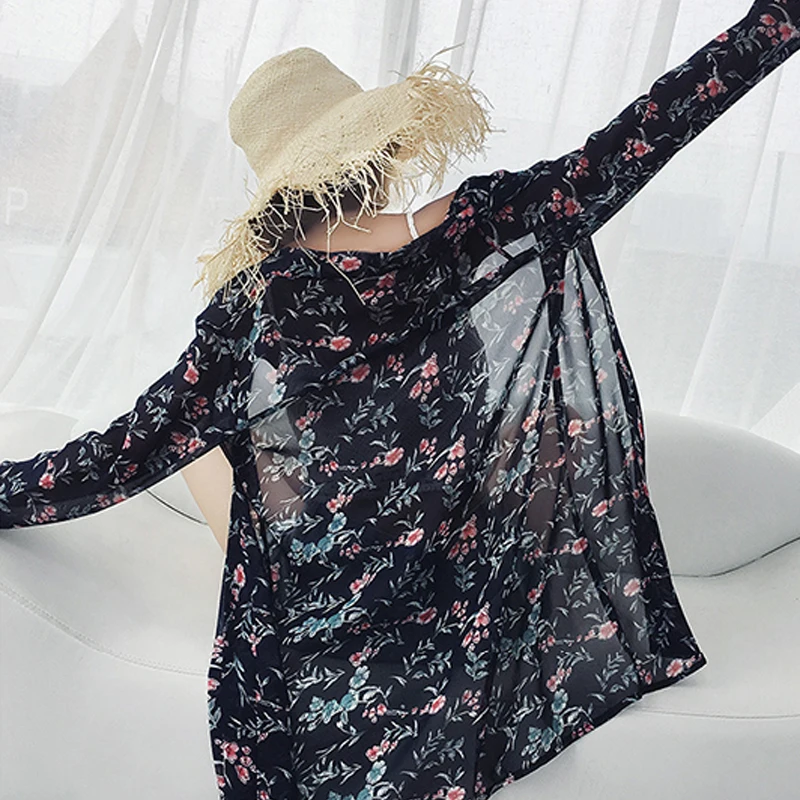 

Loose Breathable Sun Protection Blouse Thin Cardigan Korean Style Women's Floral Chiffon Shirt