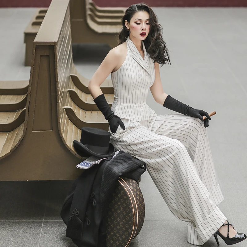 

Le Palais Vintage 2019 Original A/W Retro Vest and Wide Legged Pants Women Two Piece Outfits Le Smoking Fashion High Street Sets