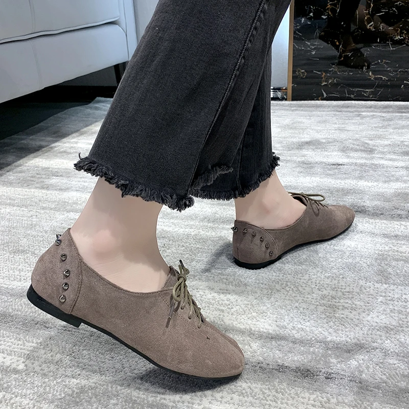 Women Casual Shoes 2021 New Ladies Flats Comfy Soft Zapatos Mujer Walking Footwear 2021 Summer New Dress Rivets Shoes