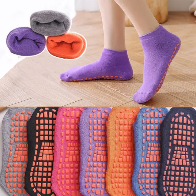 Breathable Anti-slip Socks Rubber Floor Socks Warm Cotton Glue Point Foot Dispensing Trampoline Boys Girls Early Education Socks 4