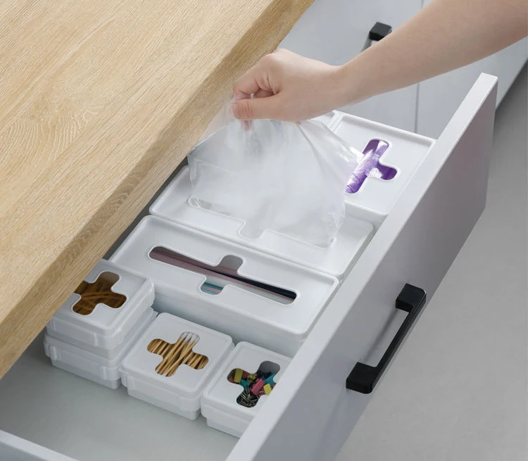 12075670286_2072994341