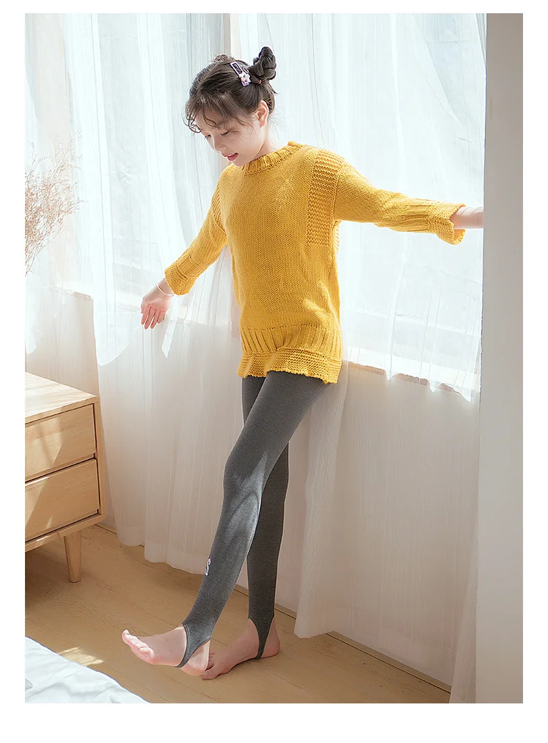 New Style 7 Color Spring And Autumn Big Boy Stepping Leggings Children Knitted Cotton Embroidered Patyhose Girls'socks Thin