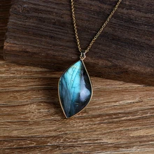 

Classic Natural Labradorite Moonstone Stone Pendants & Necklaces Sunlight Shaped Energy Stone Women Men Healing Jewelry Dropship