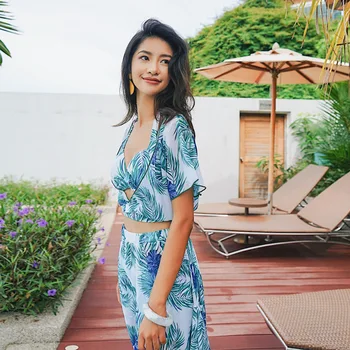 

High-quality Fashion Swimsuit Feminine Green Print Split Swimsuit Set Chest Gathered Bikini Spring Vacation Four-piece Swimsuit