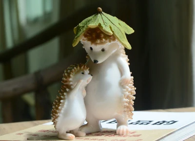 E-Two hedgehog Прекрасный милый мини-Ежик Сказочный Сад миниатюры смолы ремесло Статуэтка подарки для взрослых ребенок офис украшение стол - Цвет: E-Two hedgehog
