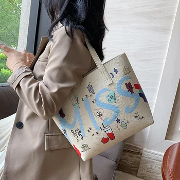 

New French Design Fashion Large-capacity Bucket Bag & Elegant Cartoon Printed Shoulder Bag Handbag Width 34cm Height 27cm