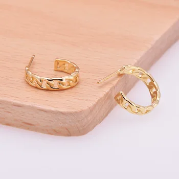 

Silvology 925 Sterling Siver C Shape Chain Stud Earrings Openwork Semicircle Anti-allergy Earrings for Women Office Jewelry Gift