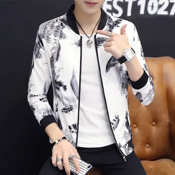 

2019 men fall the new trend of the feather printed jacket youth handsome camouflage baseball led light jacket