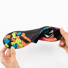 Для женщин и мужчин; летняя обувь для серфинга; обувь для плавания; прогулочная пляжная обувь для рыбалки; быстросохнущая обувь для дайвинга; водные кроссовки с принтом радуги