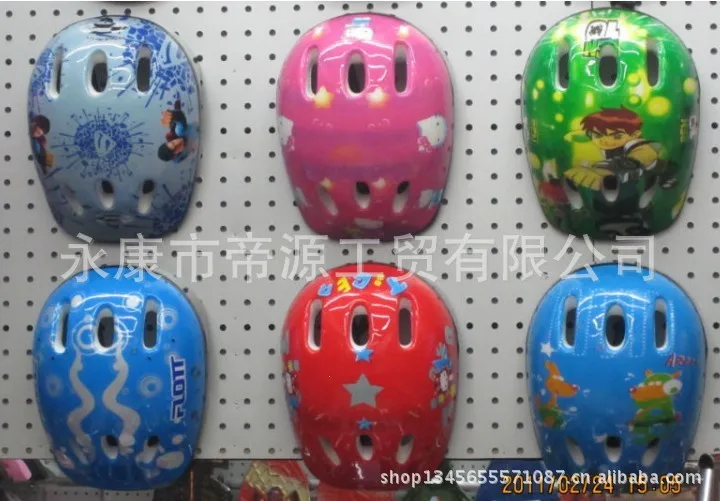 Skates Helmet, Sport Ware, Sport Helmet 6 Hole CHILDREN'S Helmet
