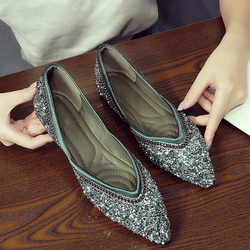 

Silver Glitter Ballet Flats Women Pointed Toe Metal Chains Mules Shoes V Open Sequined Espadrilles Women Zapatos De Mujer