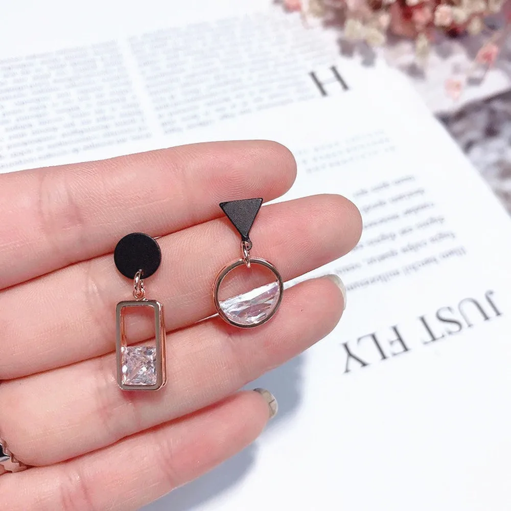 

Korea 925 Pin Asymmetric Geometric Zircon Earrings Elegant Drop Earrings for Women Wedding Rose Red Gift Fashion Jewelry
