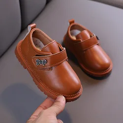Chaussures en similicuir pour enfants, Style britannique, semelle souple, antidérapantes, en cuir PU, noires et brunes, décontractées pour garçons et étudiants 