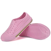 Детские сандалии Лето пляжные сандалии для мальчиков и девочек дышащая повседневная обувь Шлепанцы Детские уличные сабо на плоской подошве Sandalia Infantil