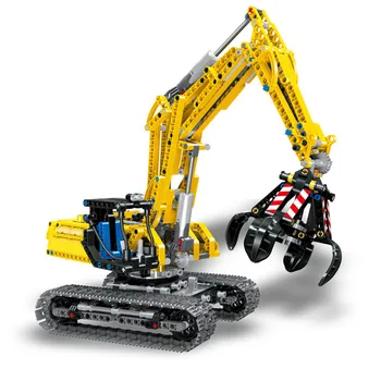 

RC Excavator Electric Track Car 2 in 1 Building Blocks 720PCS Technic Engineering Excavator Blocks Bricks Toys For Children